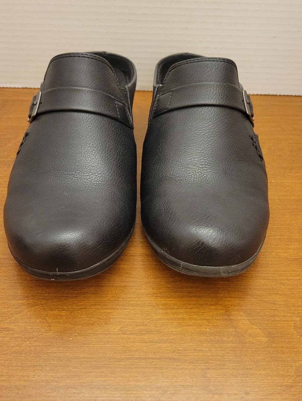 Women' Baretraps Black Mule Slides with Buckle Accent, Size 9M